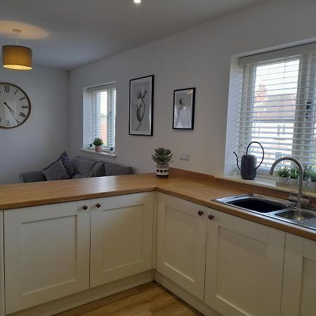 The Stables A Contractor Family 2 Bed Town House In Central Melton Mowbray Exteriér fotografie