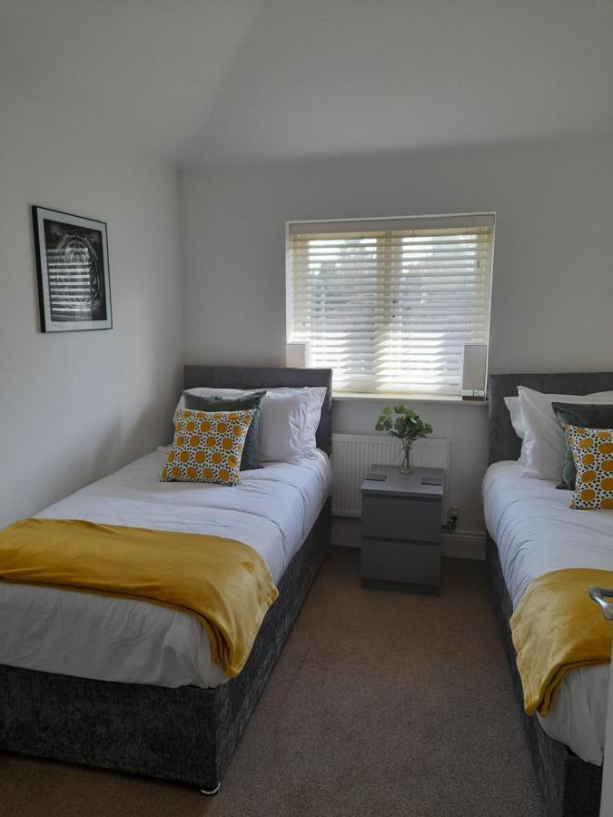 The Stables A Contractor Family 2 Bed Town House In Central Melton Mowbray Exteriér fotografie